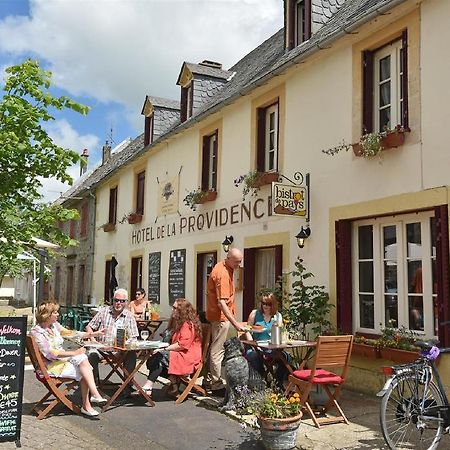 Auberge De La Providence Saint-Donat Exterior foto
