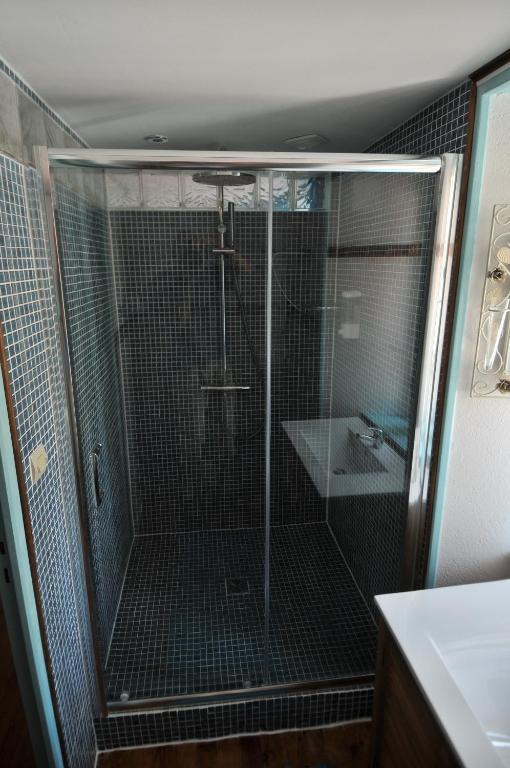 Auberge De La Providence Saint-Donat Habitación foto