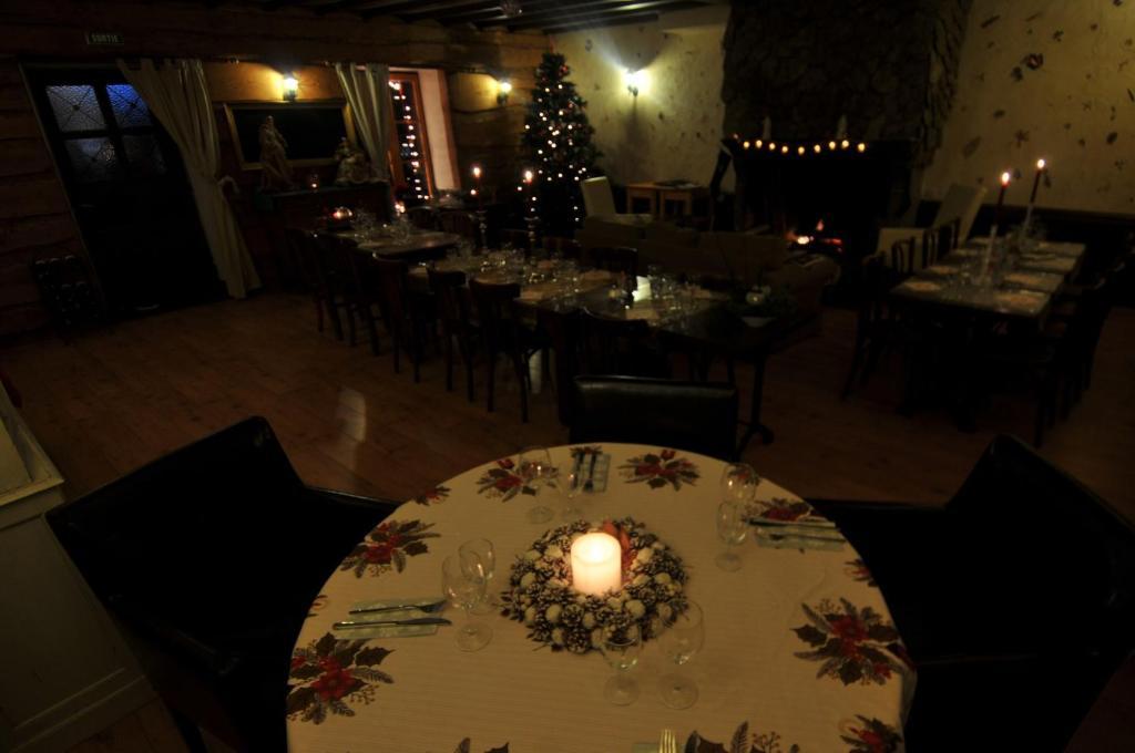 Auberge De La Providence Saint-Donat Exterior foto